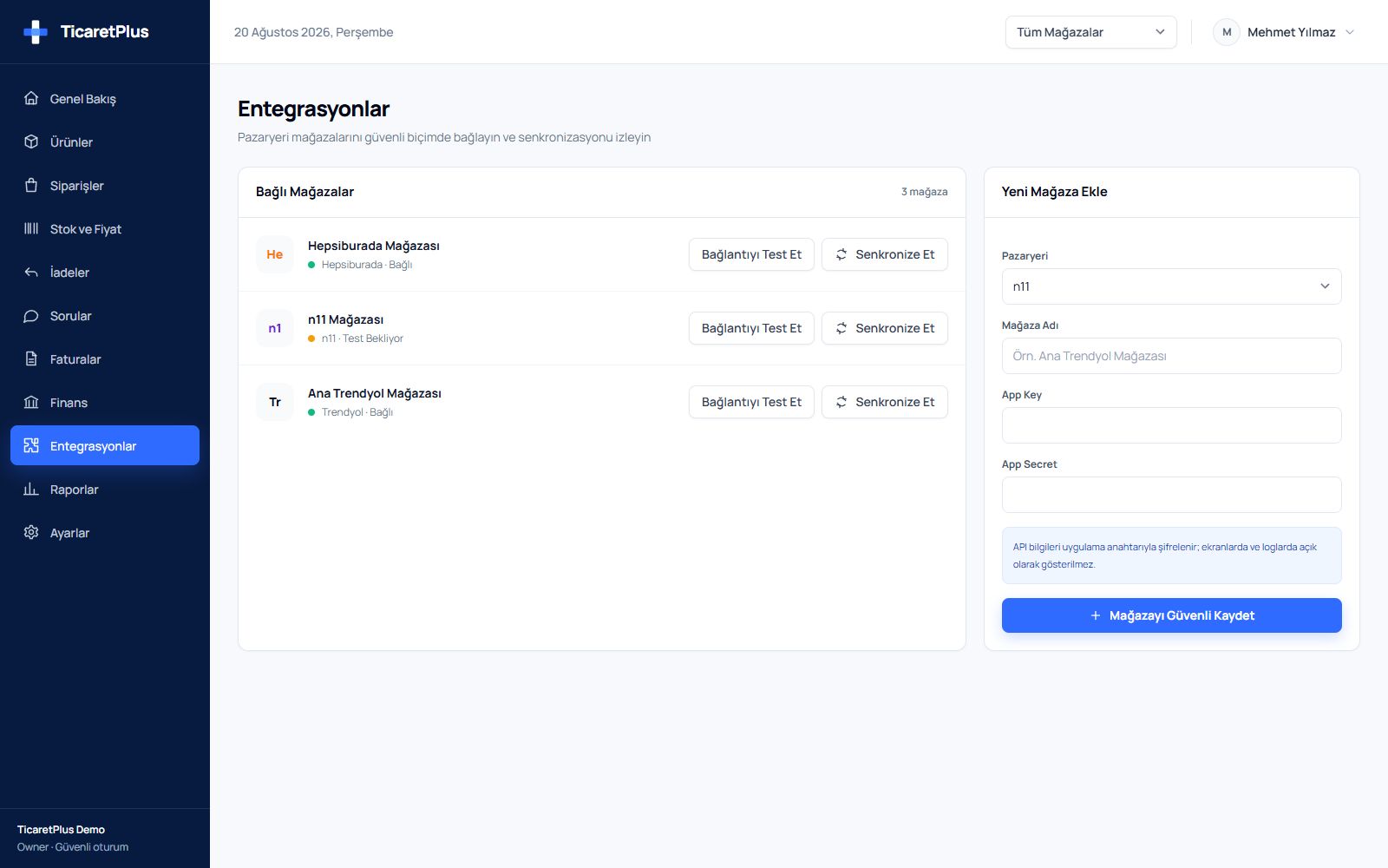 Marketplace entegrasyon ekranında bağlı mağazalar ve yeni mağaza formu